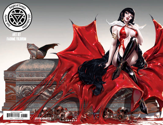 VAMPIRELLA #4 - FADIME YILDIRIM WRAPAROUND COVER A TERRIFICON 2025 EXCLUSIVE +(CRYSTAL CLEAR BOARD)