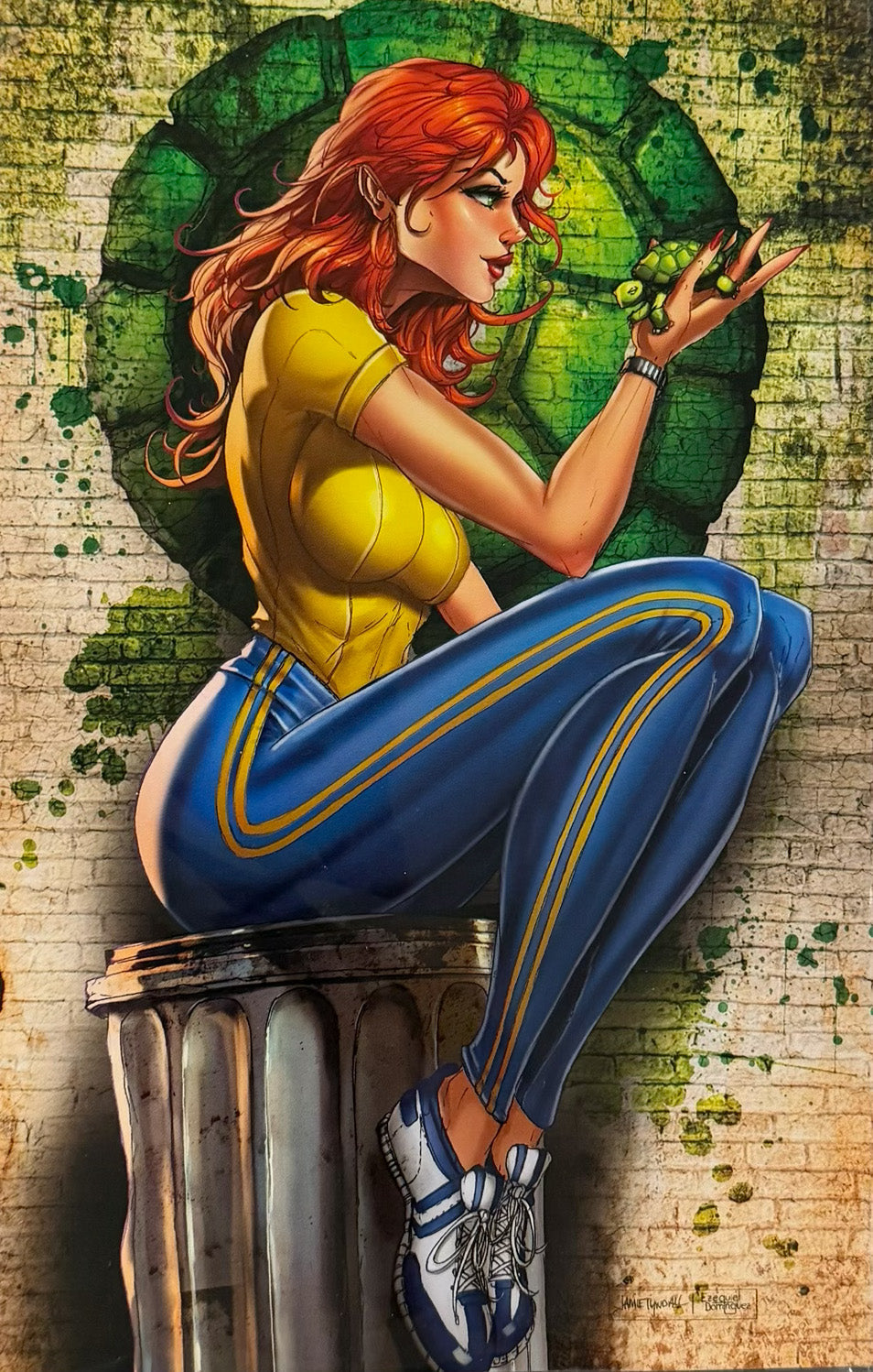 TEENAGE MUTANT NINJA TURTLES #13 - JAMIE TYNDALL VIRGIN VARIANT